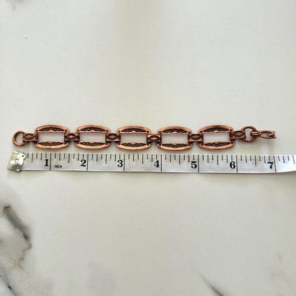 Vintage 1970's Copper Bracelet, Native American - Picture 8 of 8
